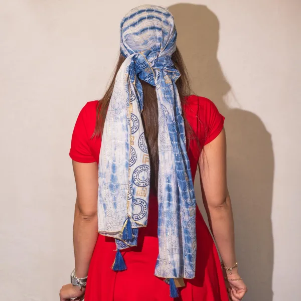 Nomad Sari  - Letní Šátek -  180x50cm - Marbella Potisk - Modrá se Zlatým Lemováním
