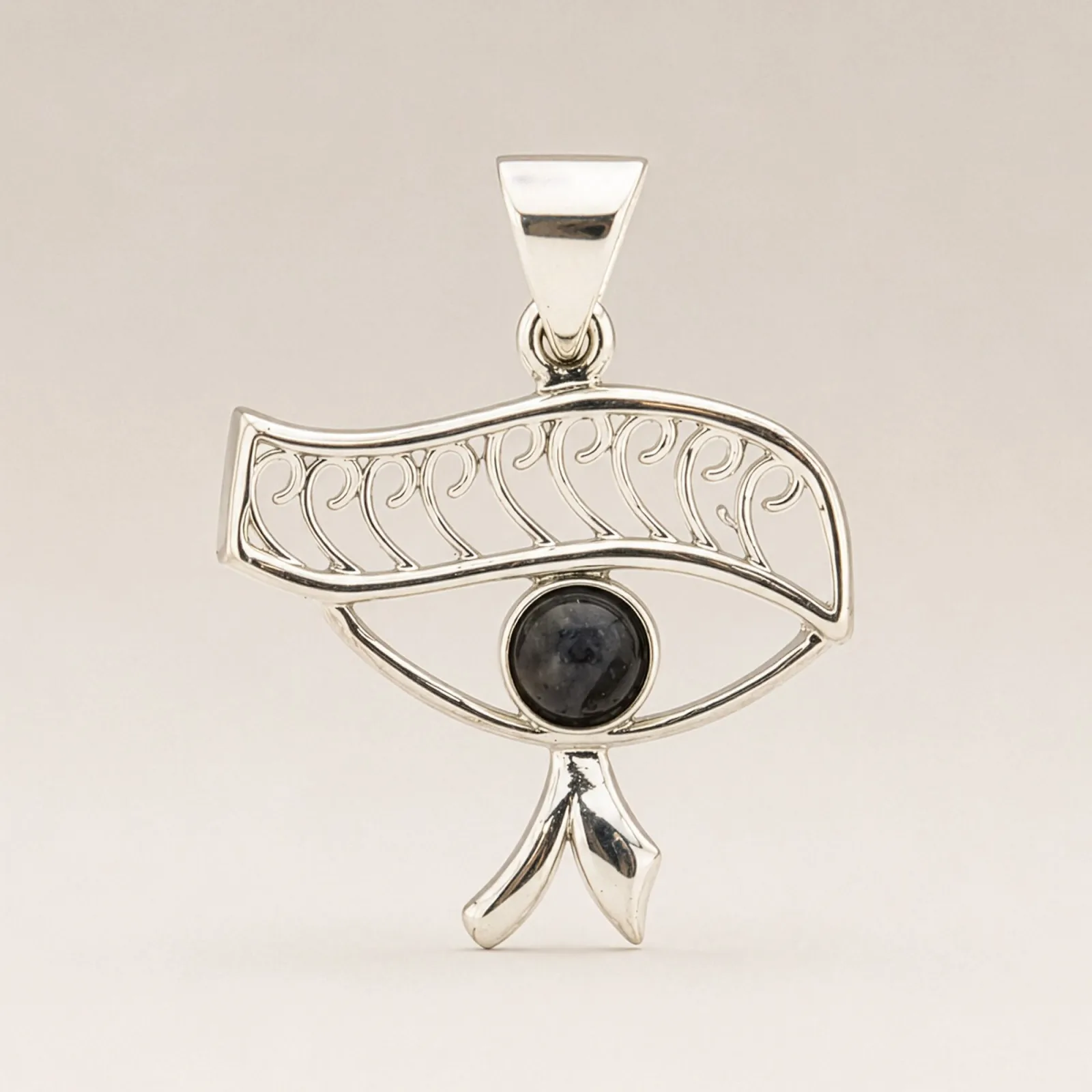 Indické modlitební přívěsky - postříbřený (45 cm šňůra) - Cleopatra Eye - iolit