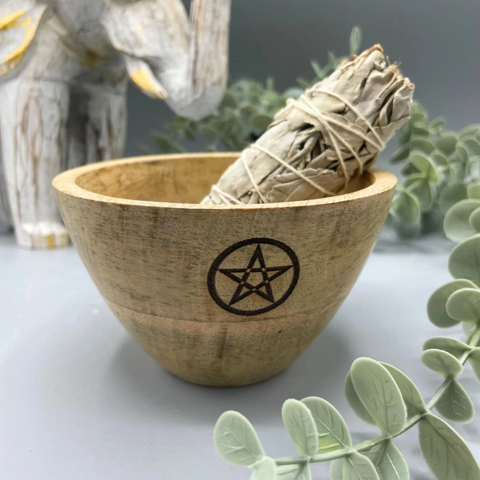 Dřevěná Rituální Miska pro Vykuřovací Svazky - Pentagon - 12x7cm