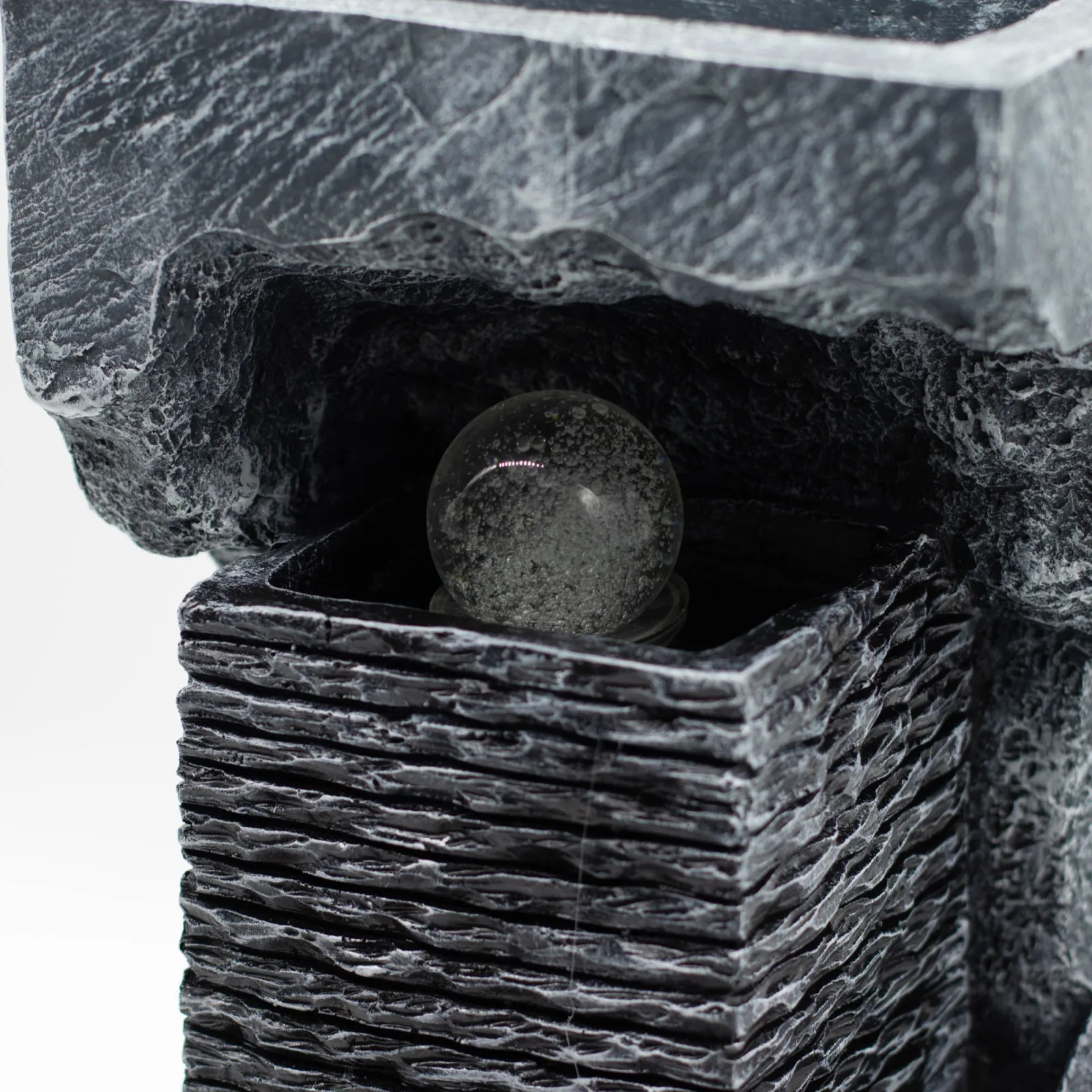 Stolní Fontána - 24x22x48cm - Kámen a Křišťálová Koule Měnící Barvu