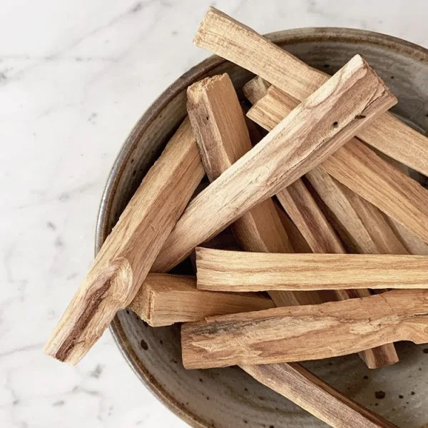 Palo Santo Dřívka 25g (3-4 dřívka)