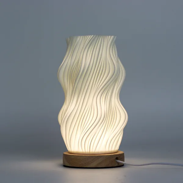 New Wave Lampa - USB-C - 3 nastavení - Zkroucená Hvězda