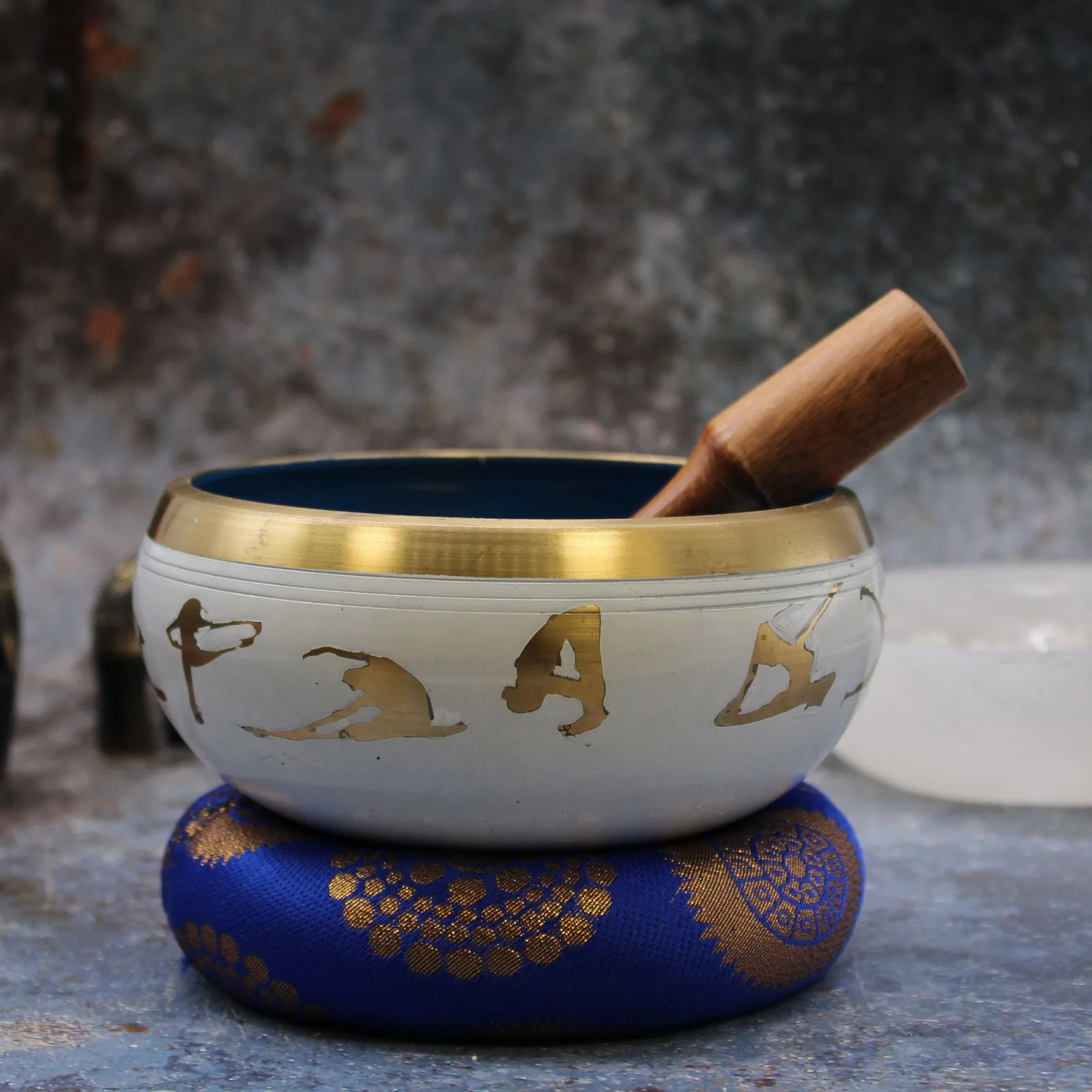 Velká Souprava Zpívajících Misek - Jógové Pozice - Bílá/Modrá 14cm